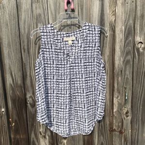 PM worn once muted black checks on white v neck sleeveless